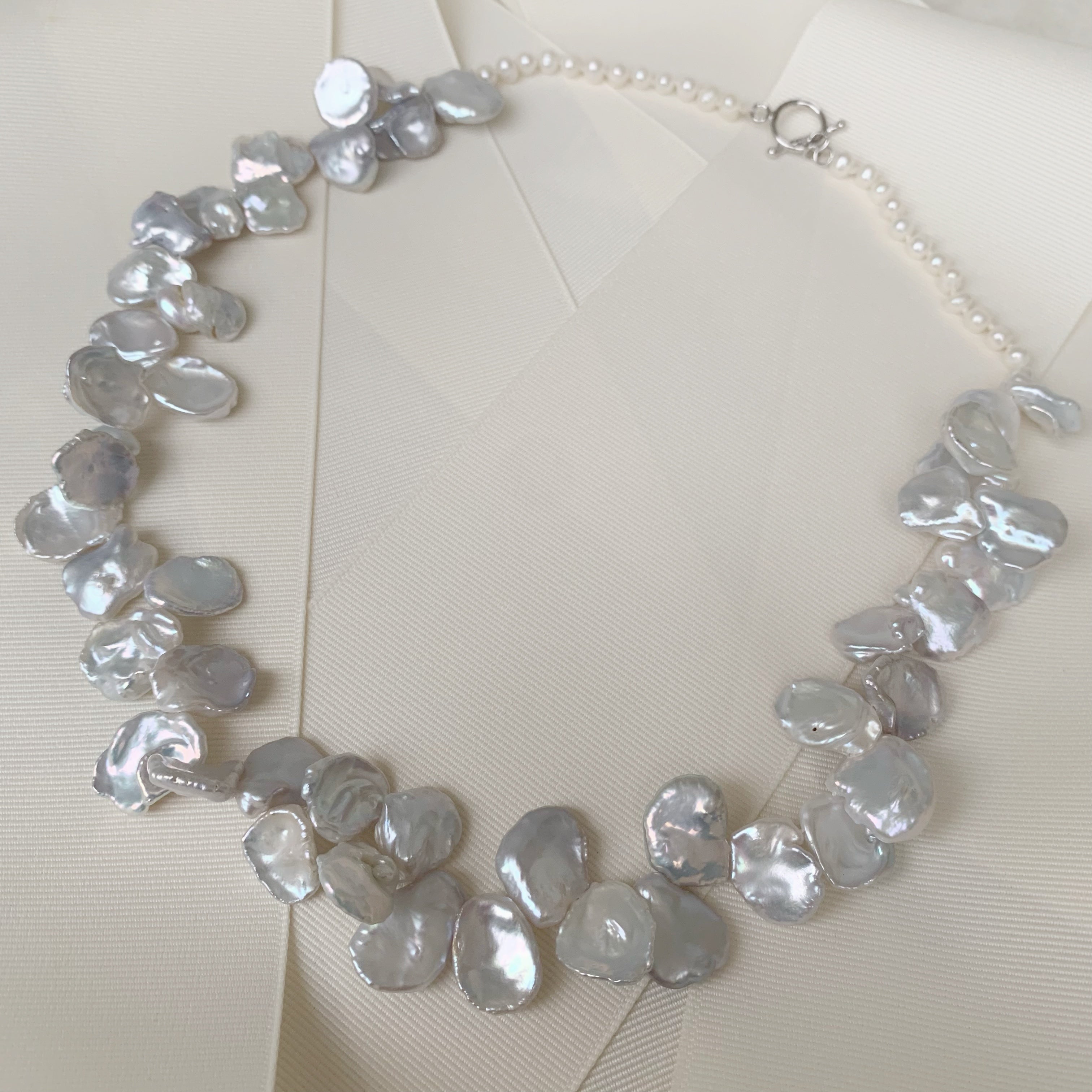 Exclusivo Collar de Perlas Keshi Sterling Silver Modelo 51-CLL-L29A00