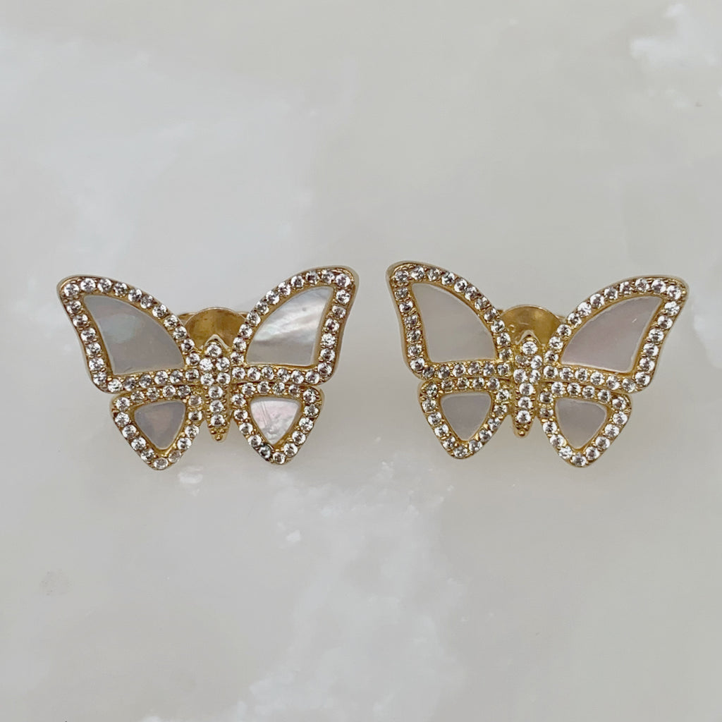 Aretes de Mariposas en Madre Perla y Plata Dorada Modelo 82-AR-L30A75