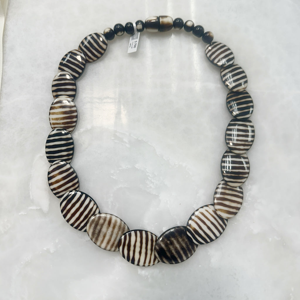 Lindo Collar de Nepal 26-CLN-L10A00