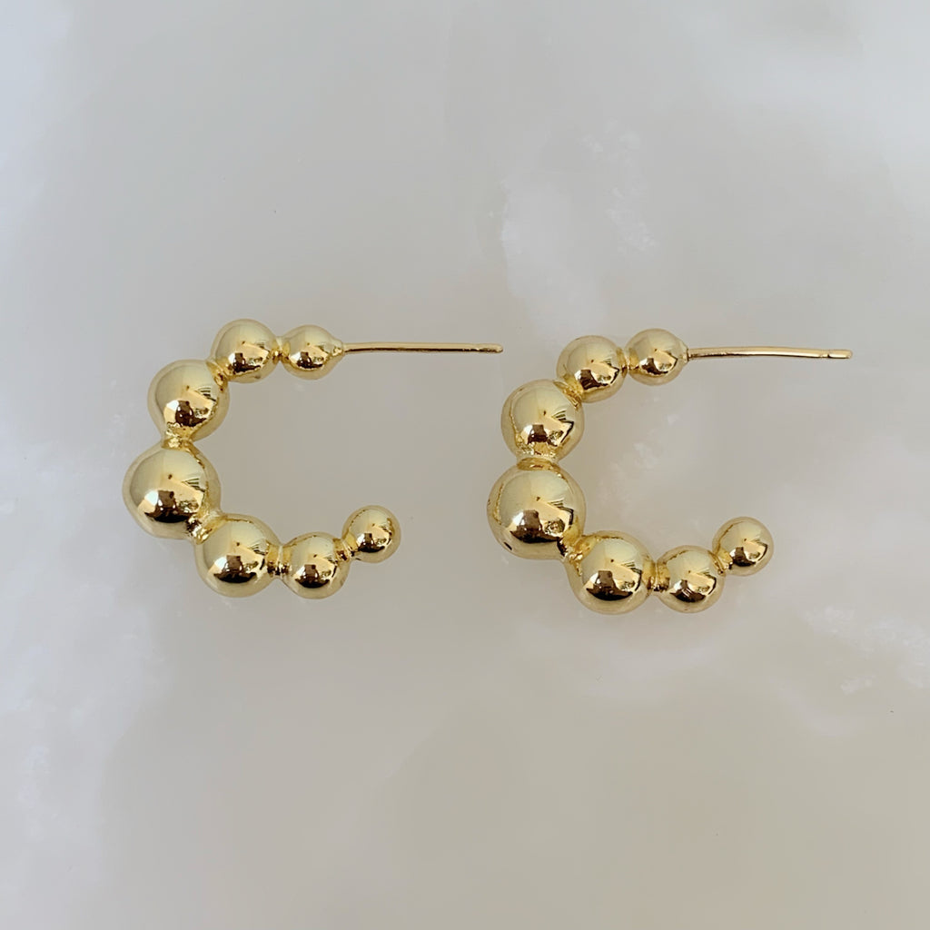 Brilla con Estilo Hoops Earrings en Oro Laminado 14-ARL-135