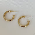 Brilla con Estilo Hoops Earrings en Oro Laminado 08-ARL-85