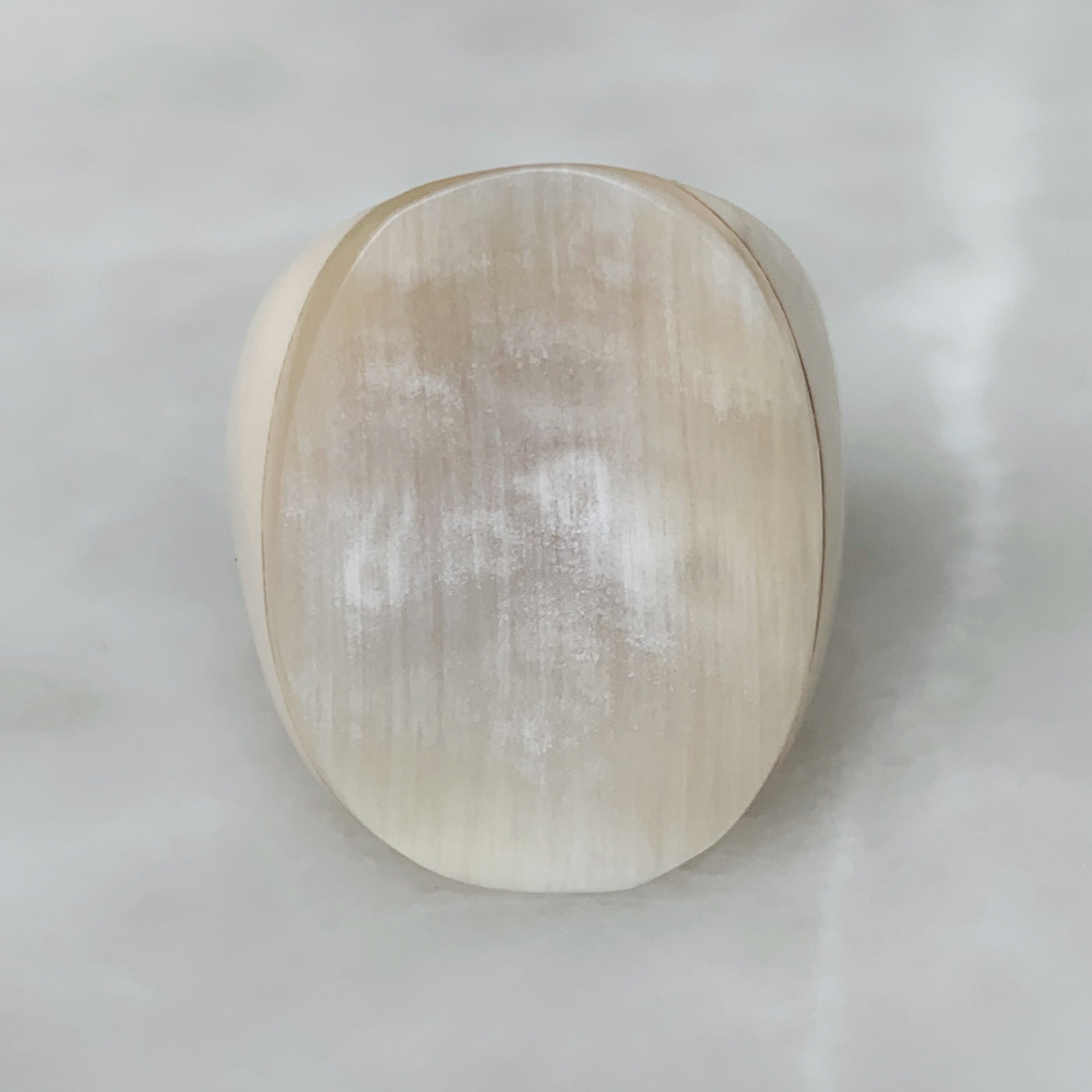 Singular Anillo Nepal en Hueso de Búfalo de Agua 13-AN-L3A00