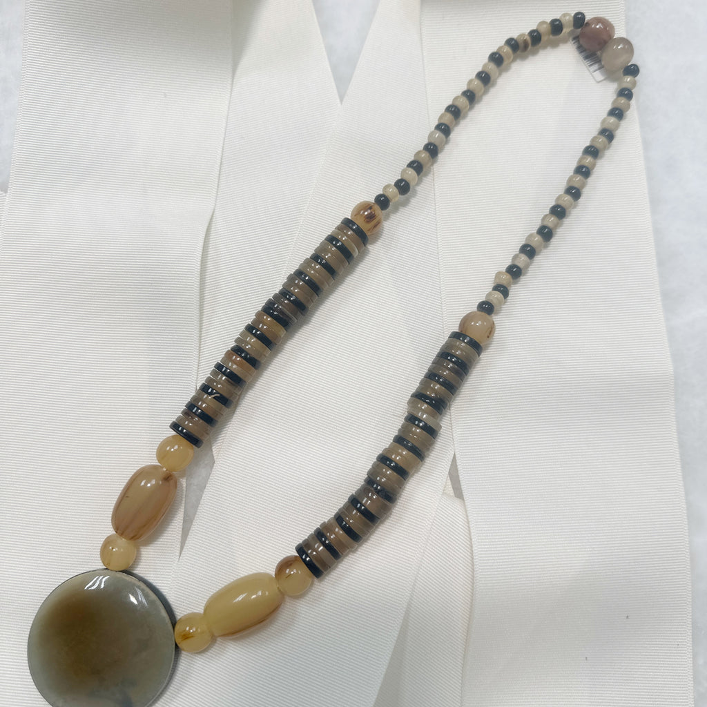 Lindo Collar de Nepal 30-CLN-L15A00