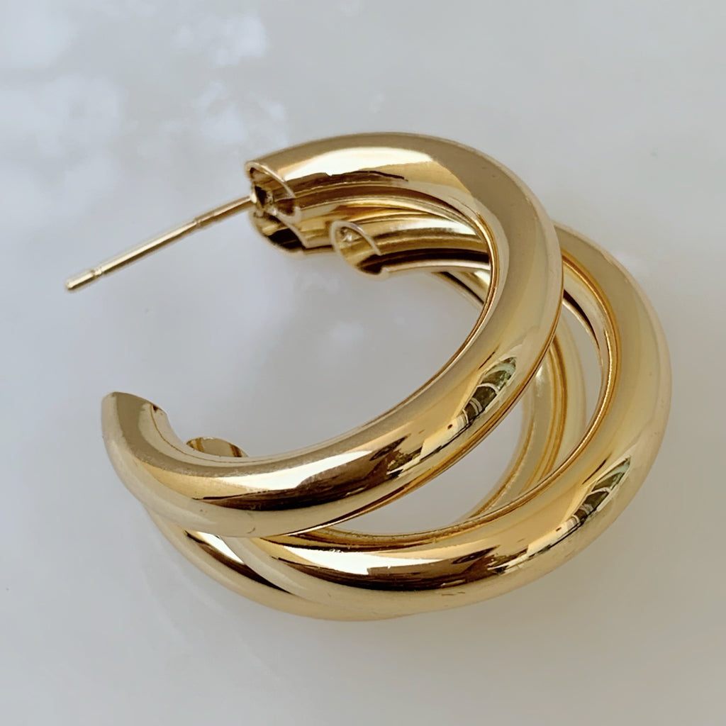 Brilla con Estilo Hoops Earrings en Oro Laminado 24-ARL-135