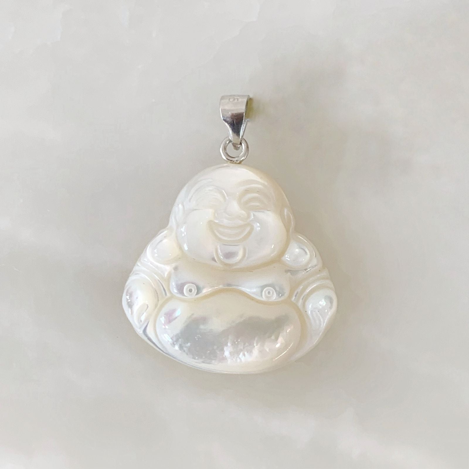 Dije Buda de Madre Perla con Plata 0.925 DI-925-02-L15