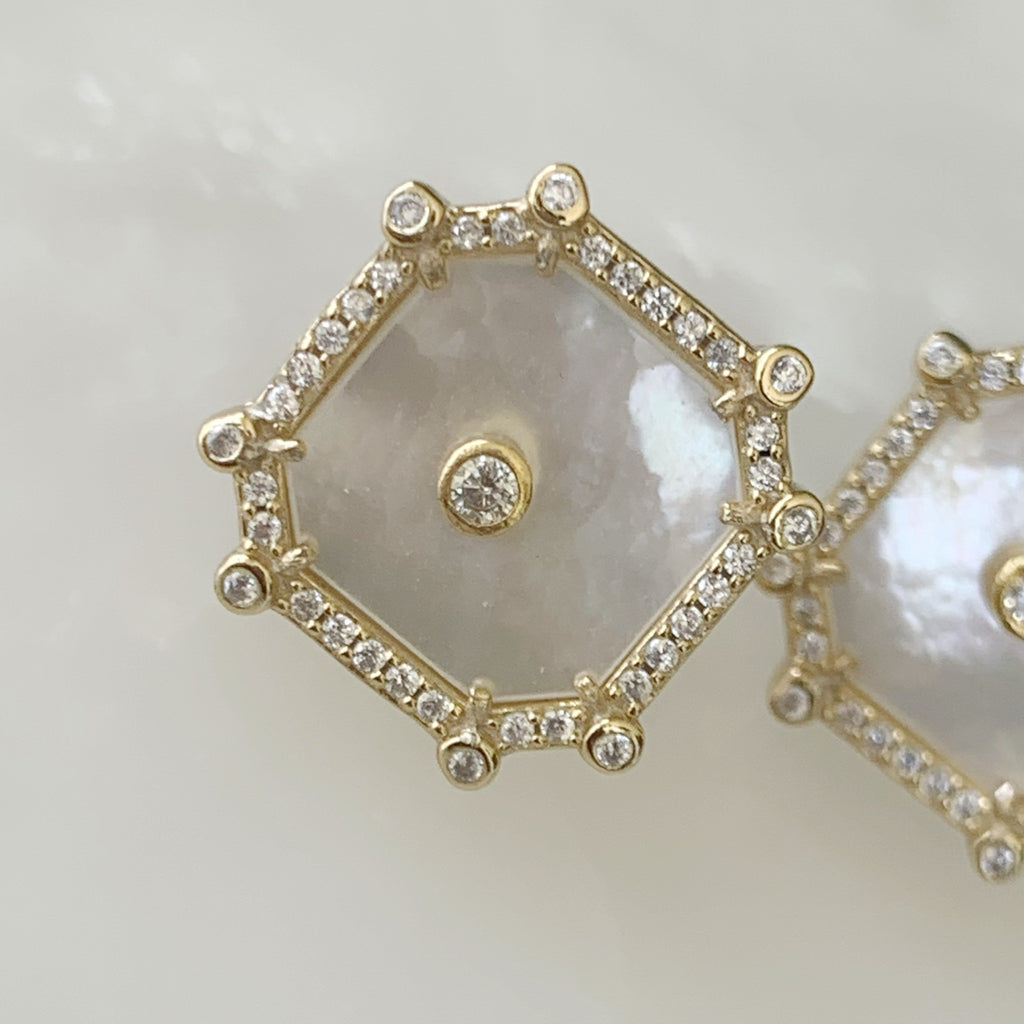 Cadena con Dije Octágono y Aretes en Madre Perla y Plata Dorada  22-CD-AR-L15A25-L17A50
