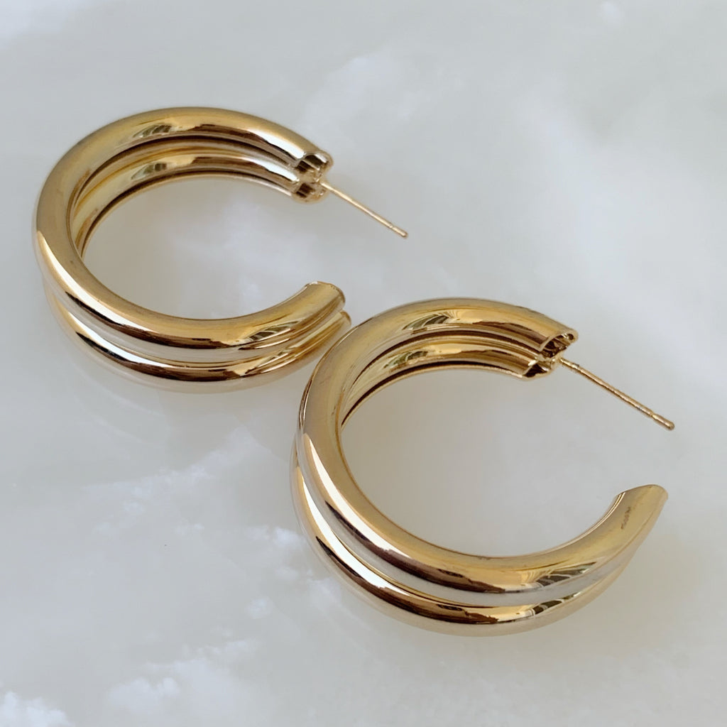 Brilla con Estilo Hoops Earrings en Oro Laminado 23-ARL-135