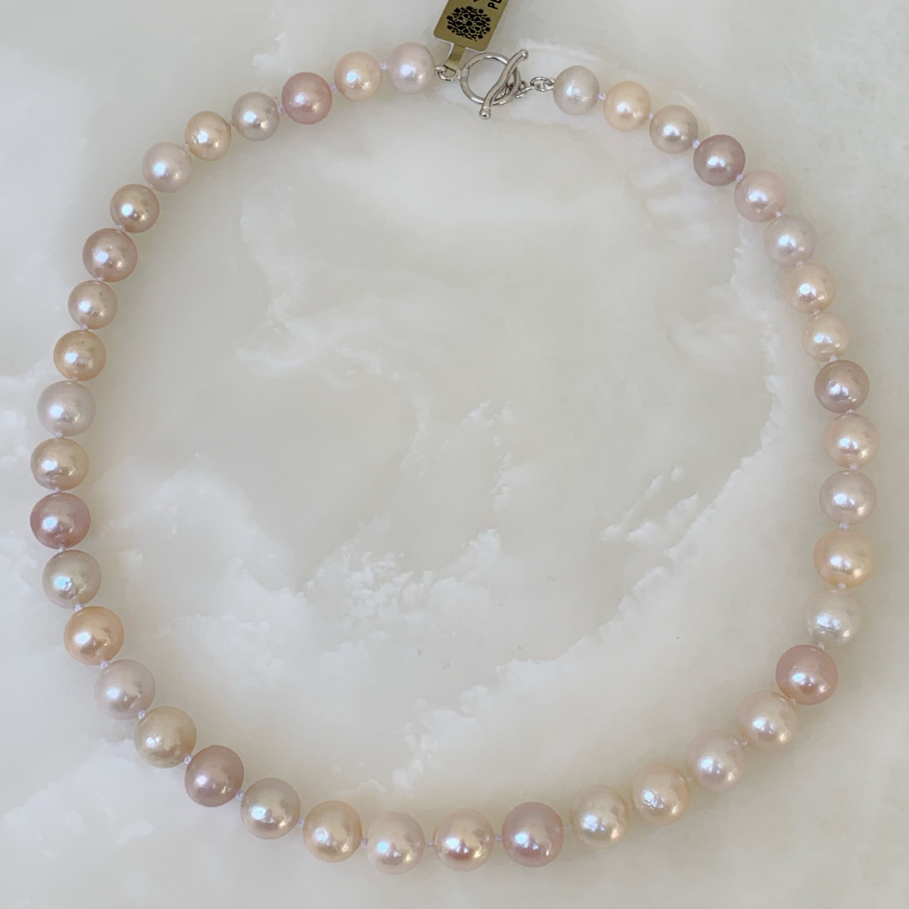 Hermoso Collar Fresh Water Pearls en tonos pasteles Sterling Silver 58-CLL-L18
