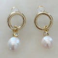 Lindos Aretes colgantes en Madre Perla y Plata Dorada Modelo 69-AR-L24