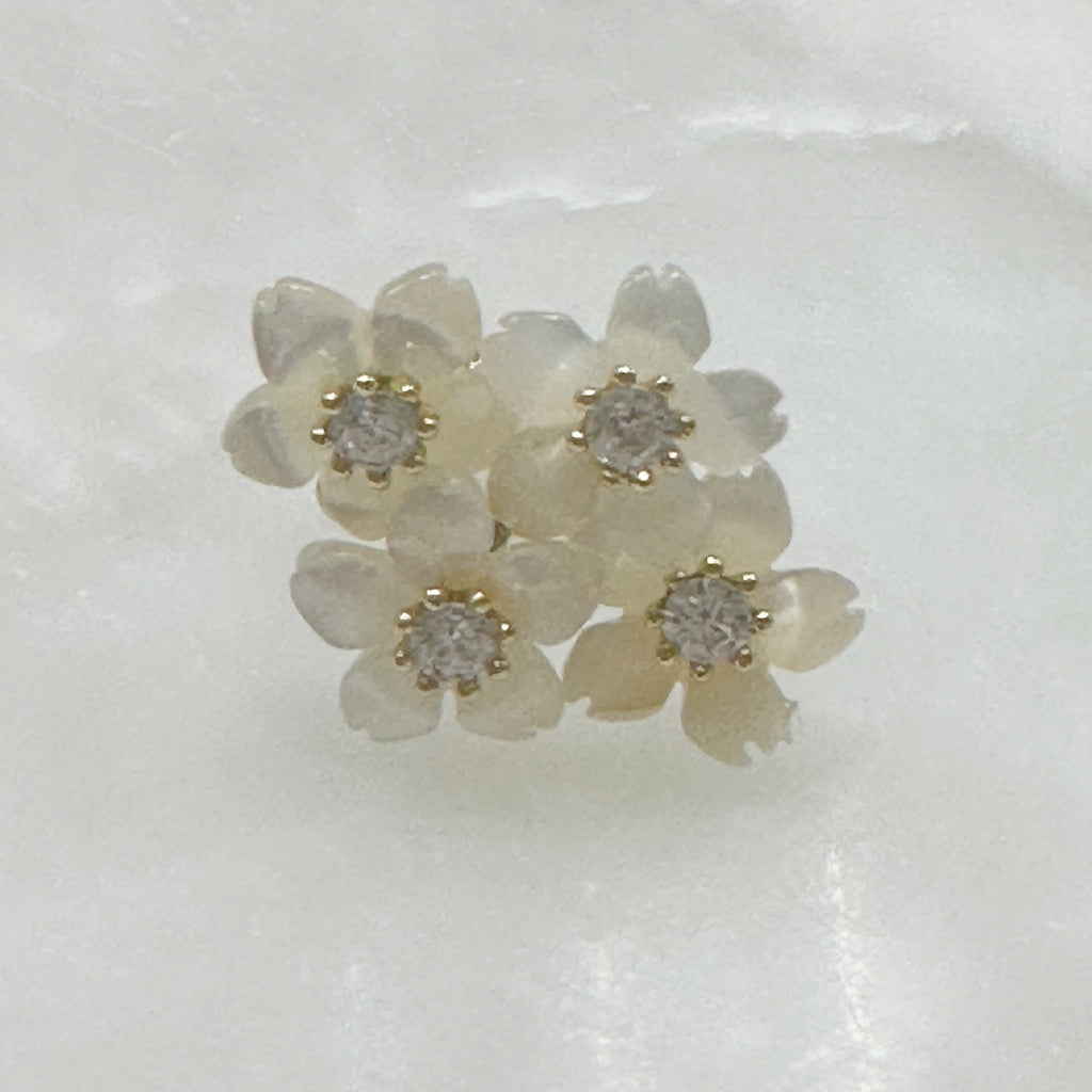 Exclusivo Juego de Cadena con Dije y Aretes en Plata Dorada 74-CD-AR-L18A50-L20A50