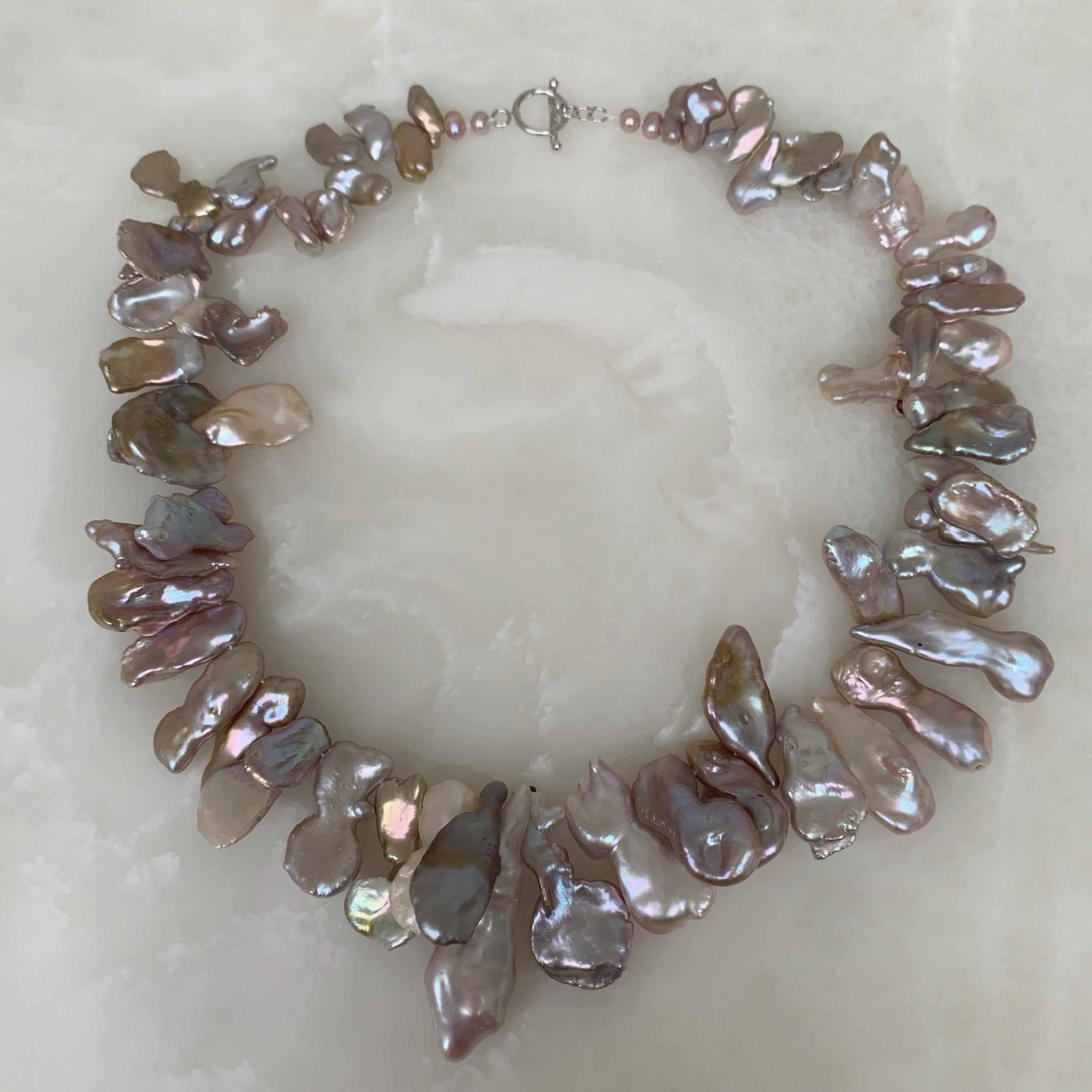 Exclusivo Collar de Perlas Keshi Sterling Silver Modelo 50-CLL-L49A00