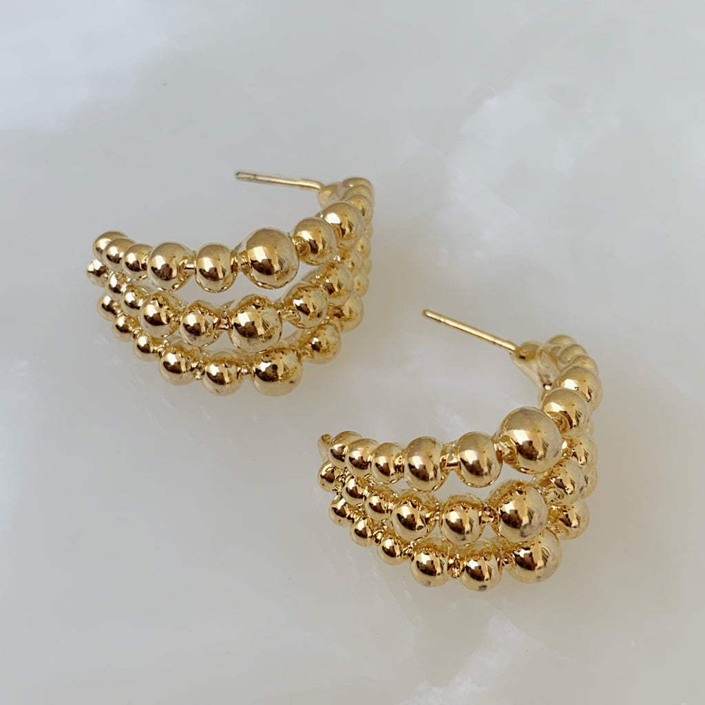 Brilla con Estilo Hoops Earrings en Oro Laminado 16-ARL-135