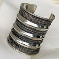 Hermoso Brazalete de Nepal en Brass 03-BNB-L8A00