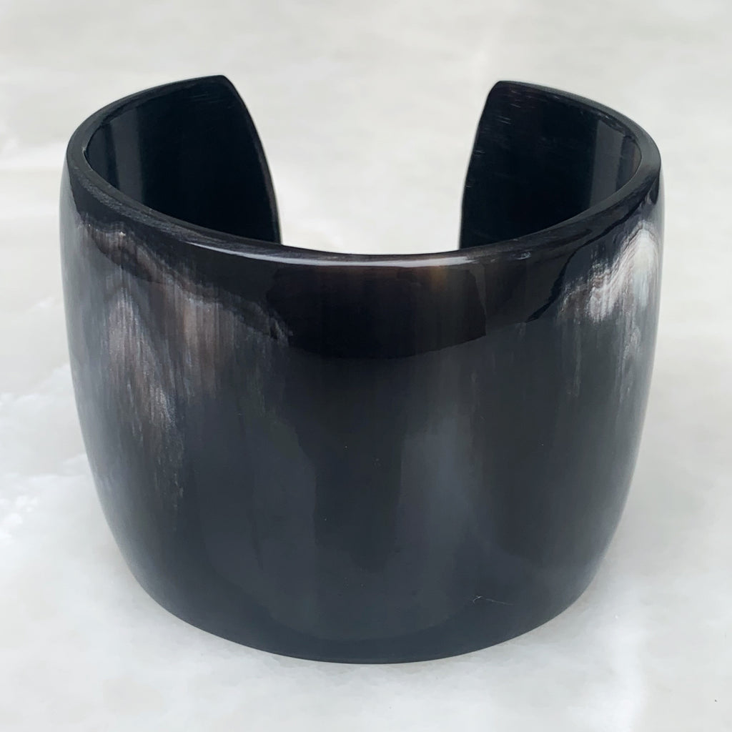 Brazalete de Nepal en Hueso de Búfalo de Agua 10-BN-L12A00