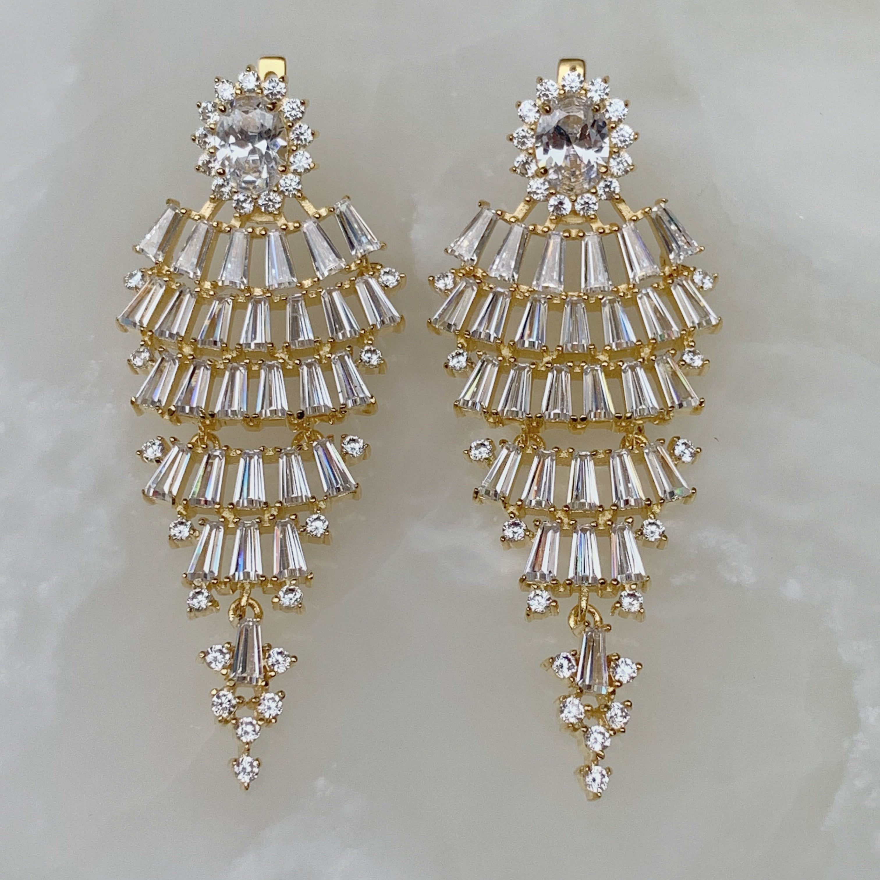 Hermosos Aretes Largos en Plata Dorada 87-AR-L36A75