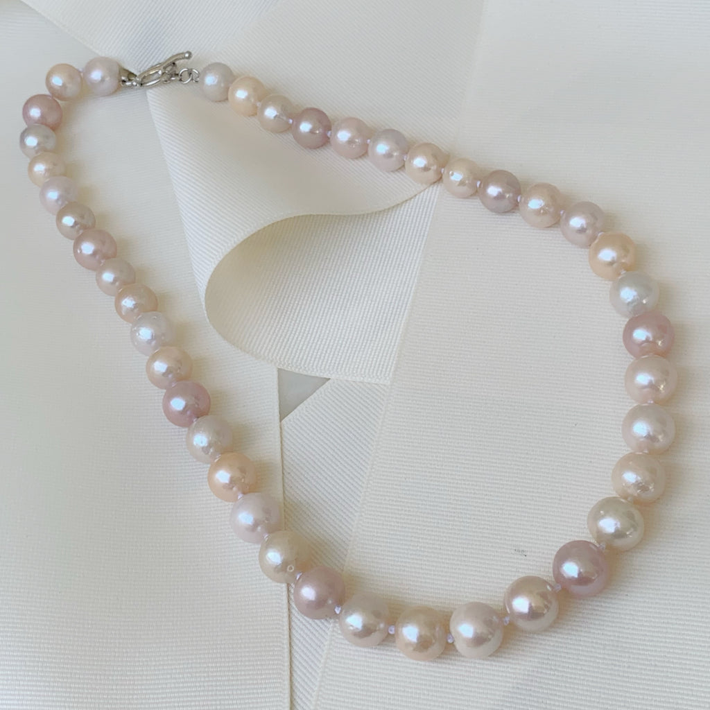 Hermoso Collar Fresh Water Pearls en tonos pasteles Sterling Silver 58-CLL-L18