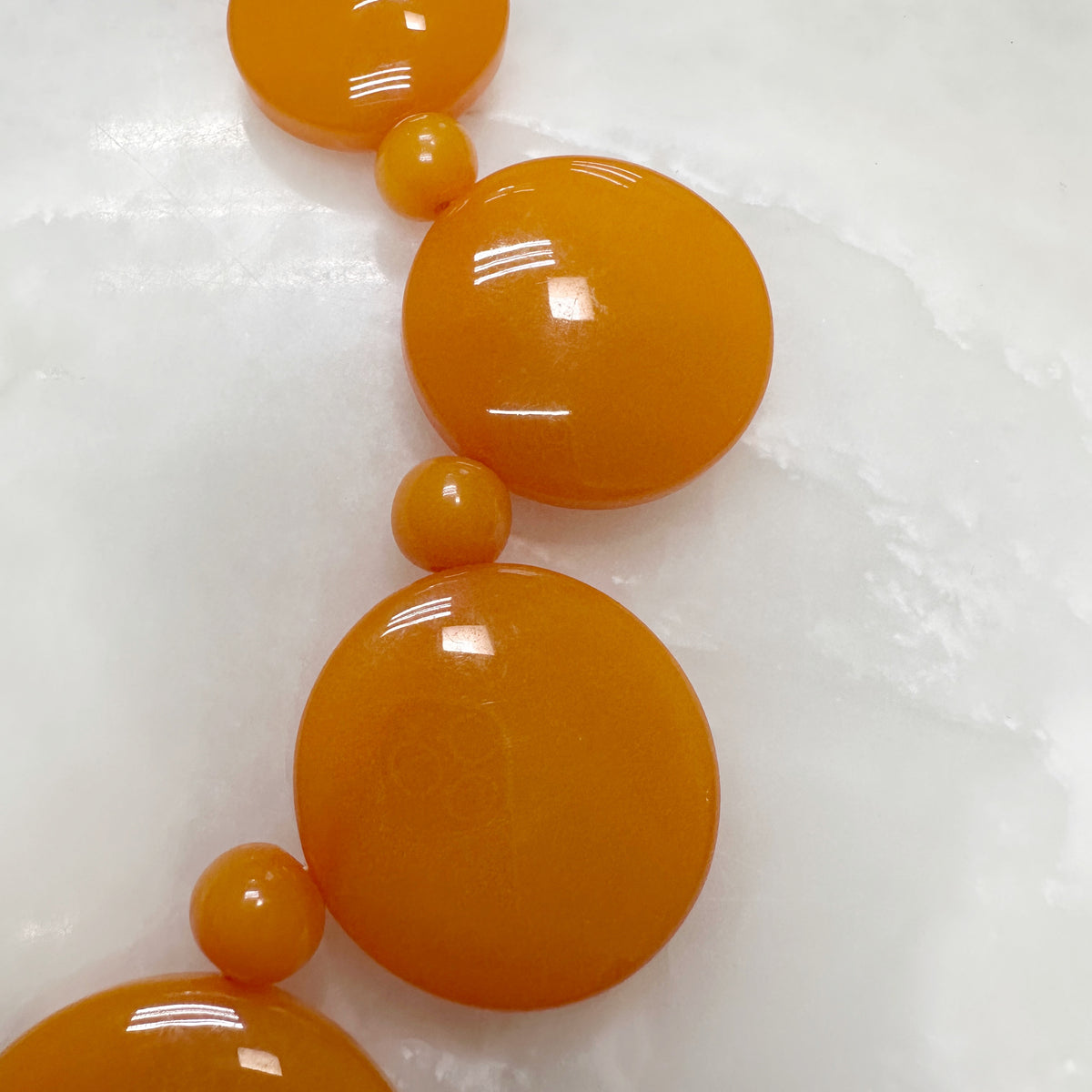 Pebbles Necklace Orange 50-CLN-L10A00