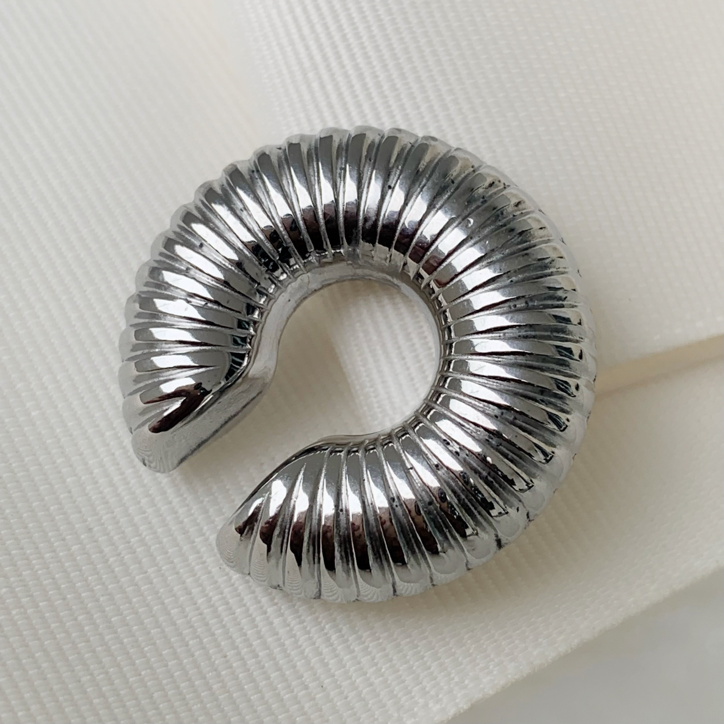 Brilla con Estilo Ear Cuffs en Oro Laminado 36-ARL-165