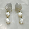 Aretes Colgantes de Madre Perla y Plata Dorada 119-AR-L45A00