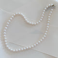 Vanguardista Collar de Perlas  Cultivadas Akoya con broche de Sterling Silver 29-CLL-L11
