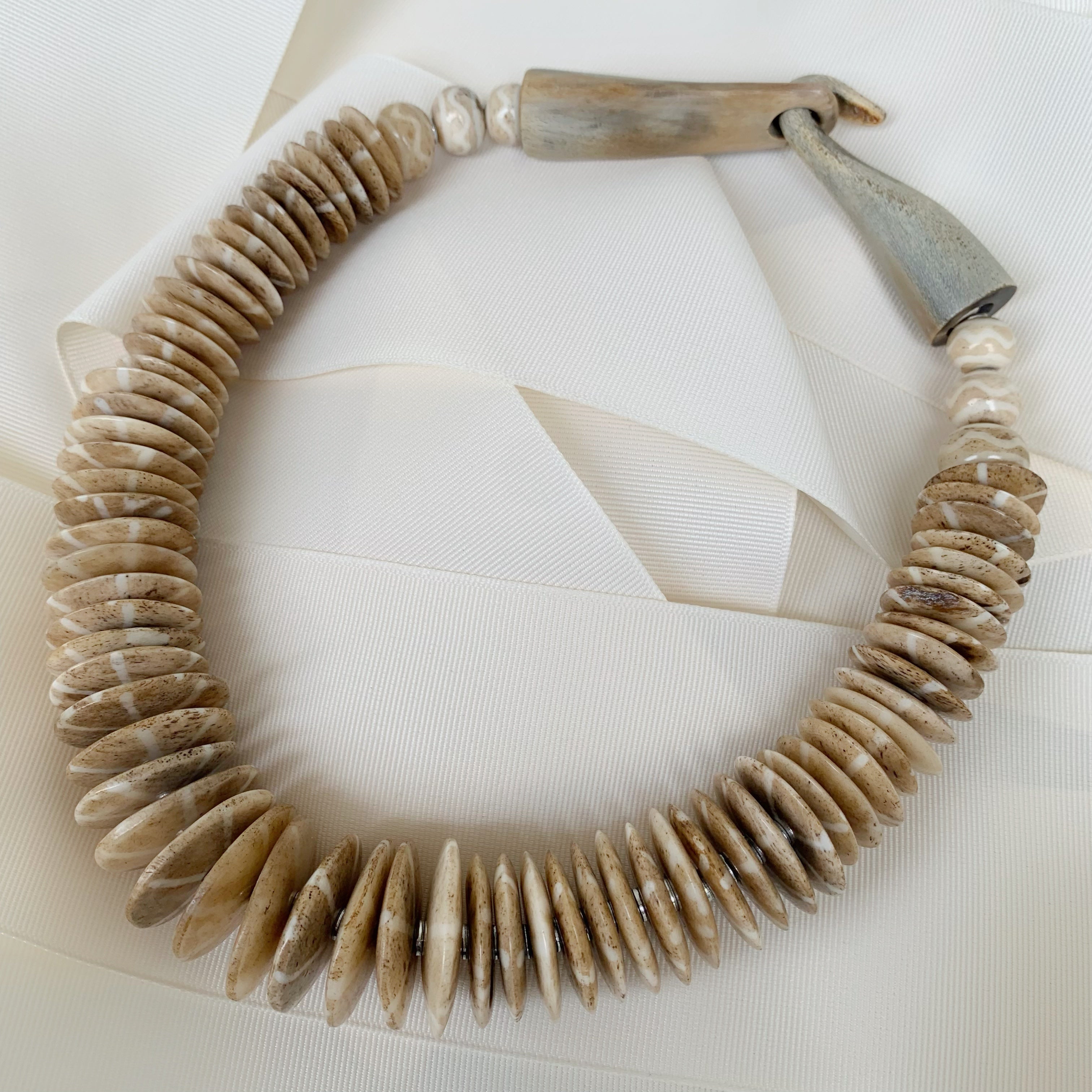 Exclusivo Collar de Nepal 12-CLN-L15A00