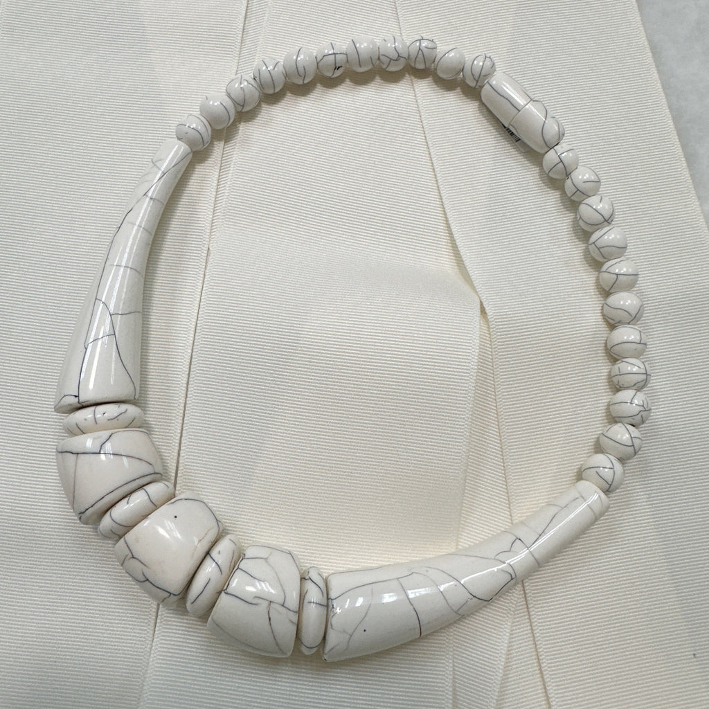 Lindo Collar de Nepal 36-CLN-L10A00