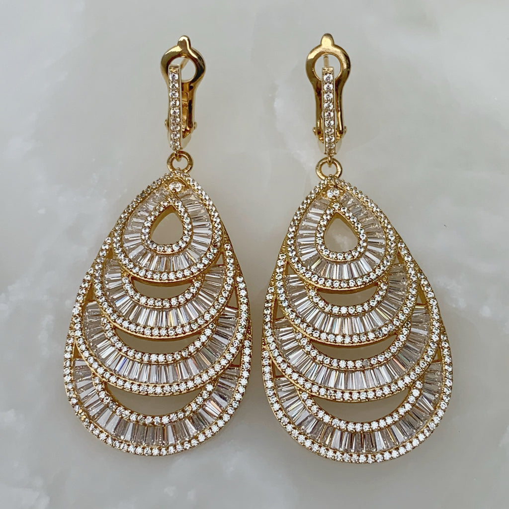 Exclusivos Aretes Largos de Plata Dorada Modelo 90-AR-L76A00