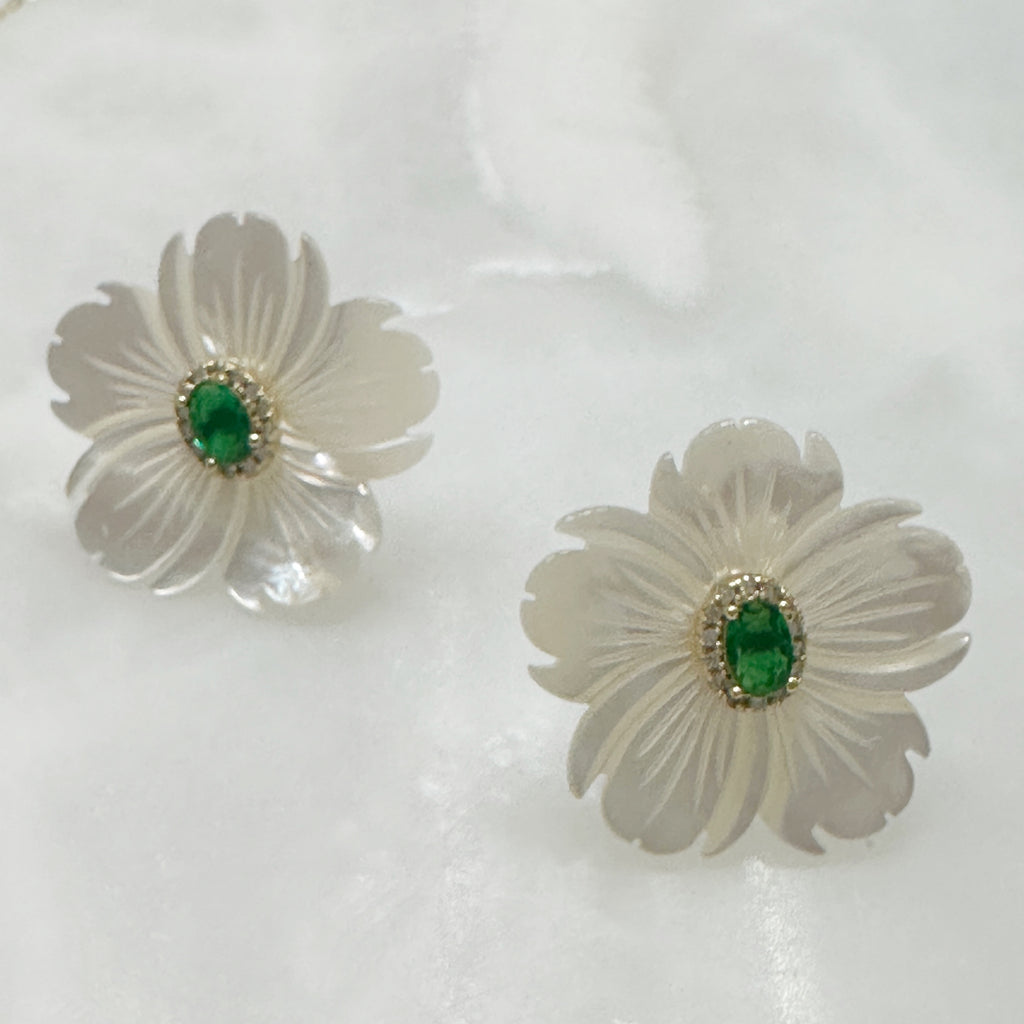 Exclusivo Juego de Cadena con Dije y Aretes en Plata Dorada 76-CD-AR-L17A50-L21A50
