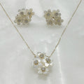Exclusivo Juego de Cadena con Dije y Aretes en Plata Dorada 74-CD-AR-L18A50-L20A50