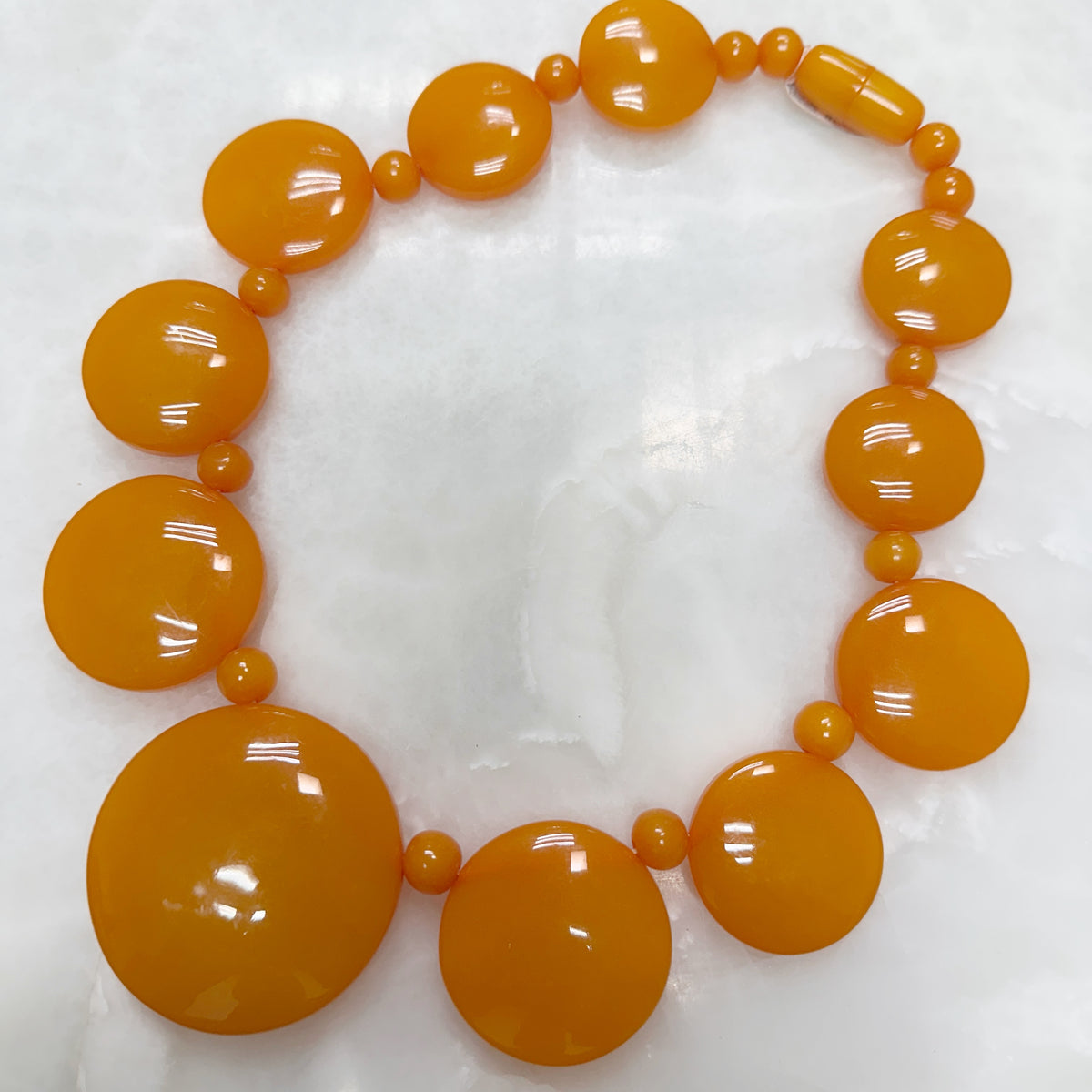 Pebbles Necklace Orange 50-CLN-L10A00