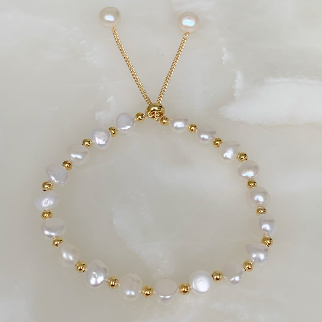 Hermosa Pulsera en Perlas Naturales Modelo 12-PP-L5A00