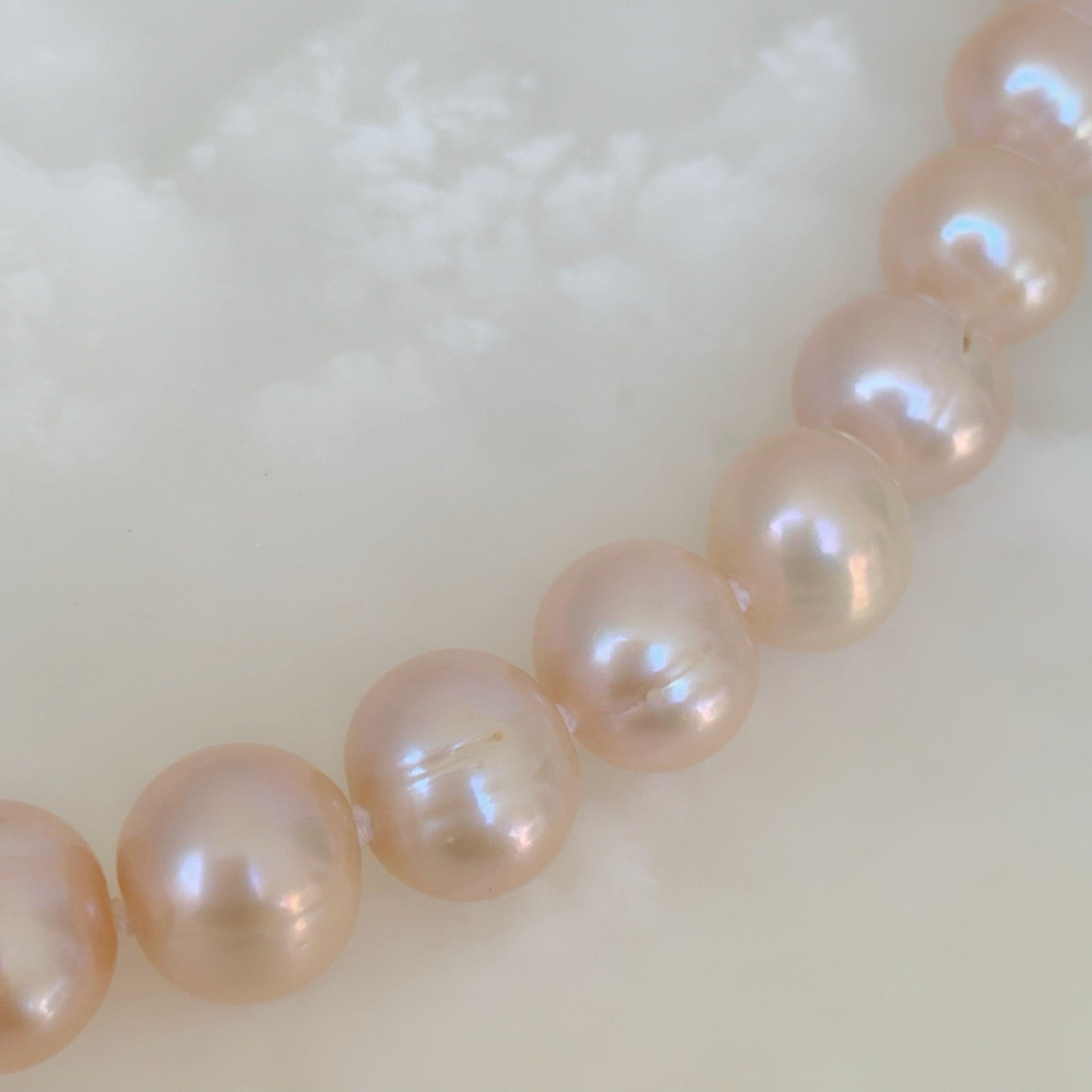 Distinguido Collar Fresh Water Pearls en tono rose 59-CLL-L12
