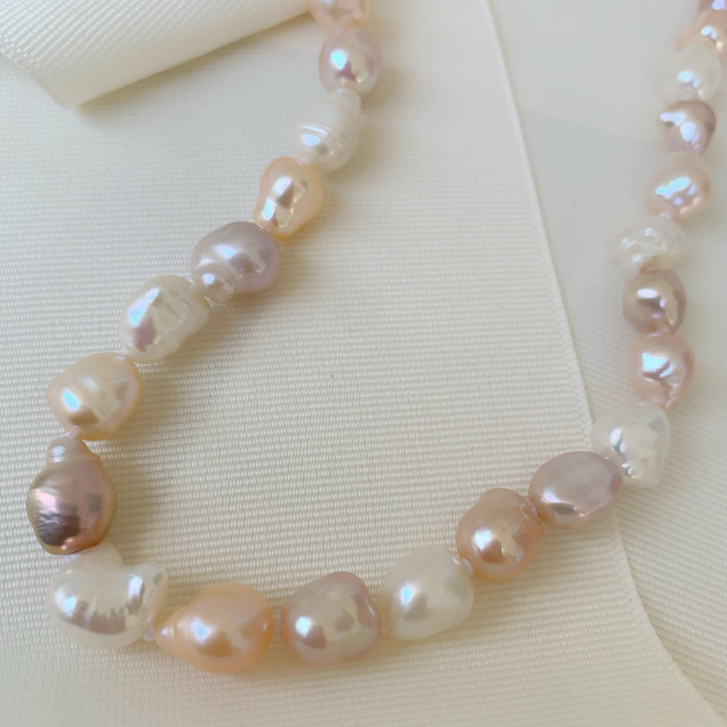 Collar Fresh Water Pearls en Tonos Pasteles 57-CLL-L10