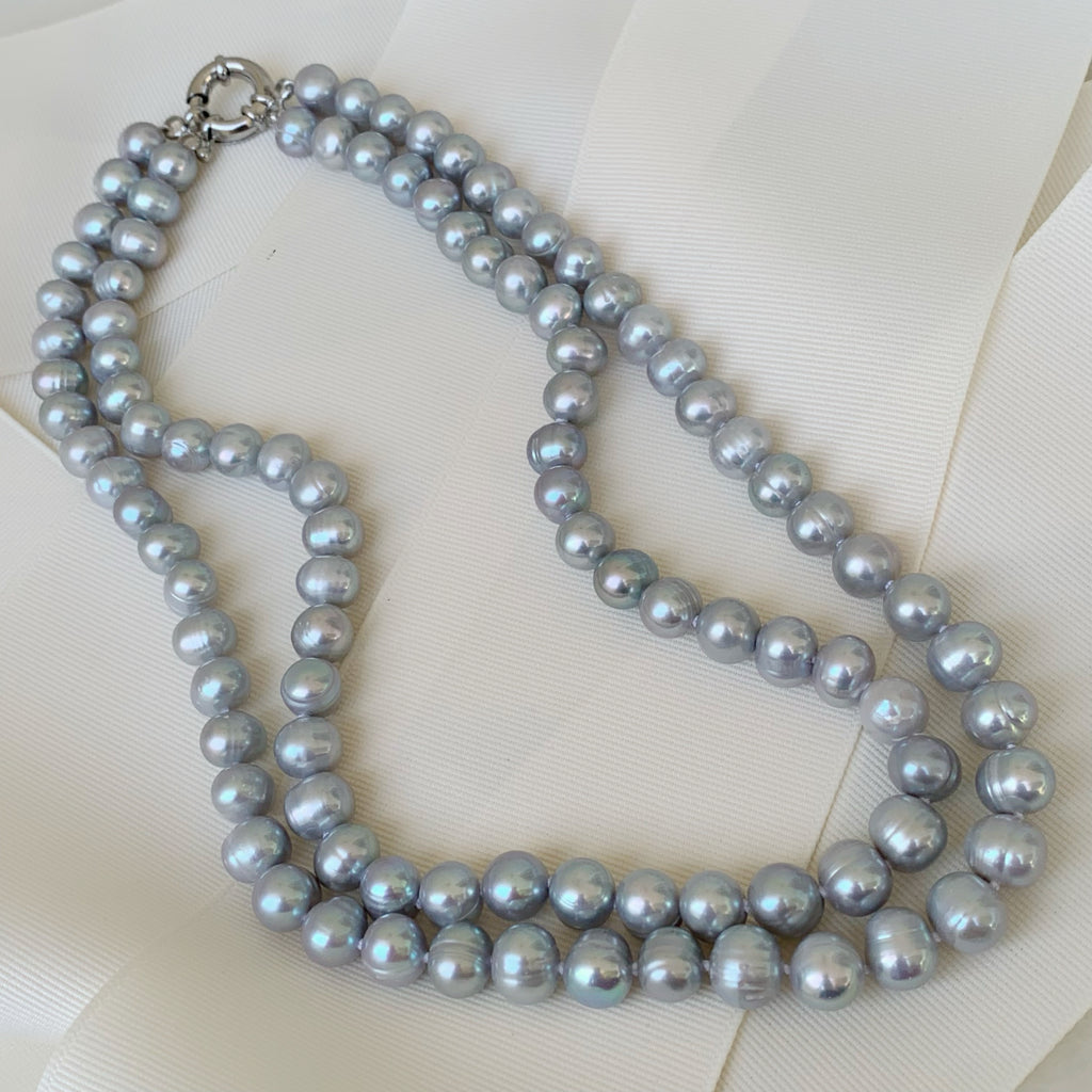 Collar Clásico de Perlas Cultivadas en tono Grey dos Hilos 60-CLL-L25