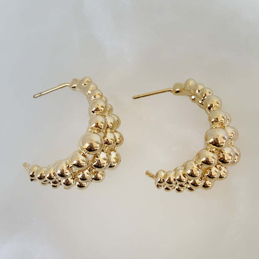 Brilla con Estilo Hoops Earrings en Oro Laminado 16-ARL-135