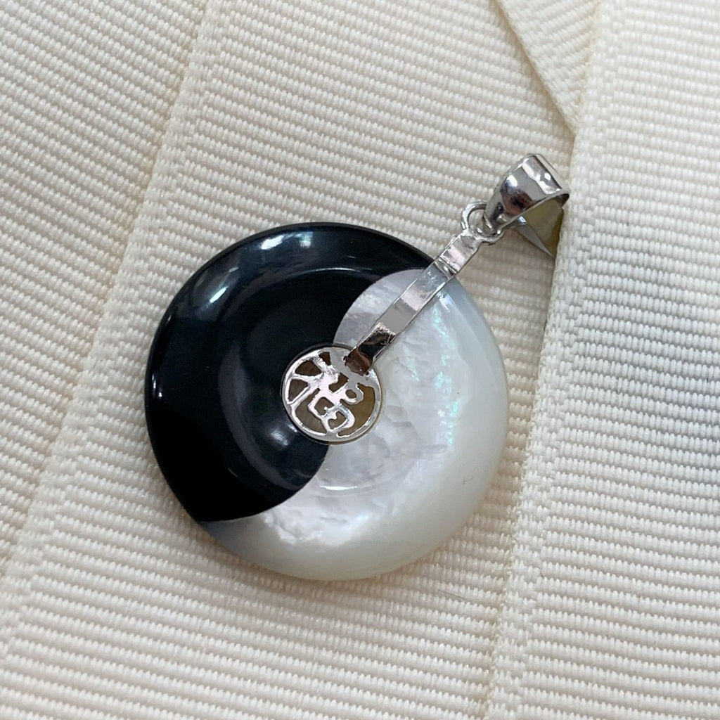 Dije Símbolo Fu Ying Yang Madre Perla y Onix con Plata 0.925 DI-925-12-L17