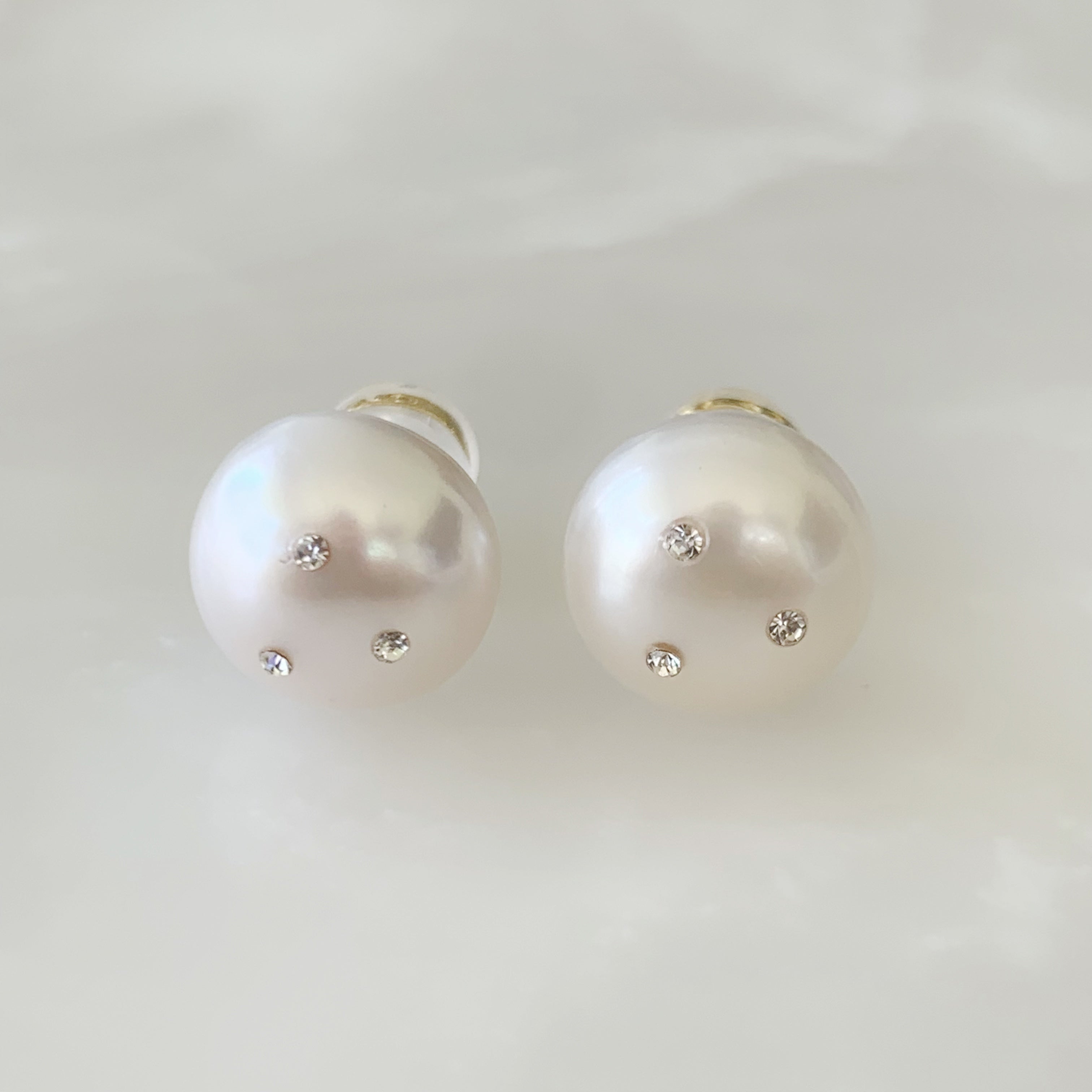 Aretes Perla Natural y Plata Dorada 04-AR-L9A00