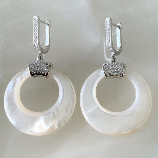 Aretes Colgantes en Madre Perla y Plata 30-AR-L22A25
