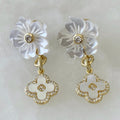 Aretes Colgantes de Flor en Madre Perla y Plata Dorada 35-AR-L25