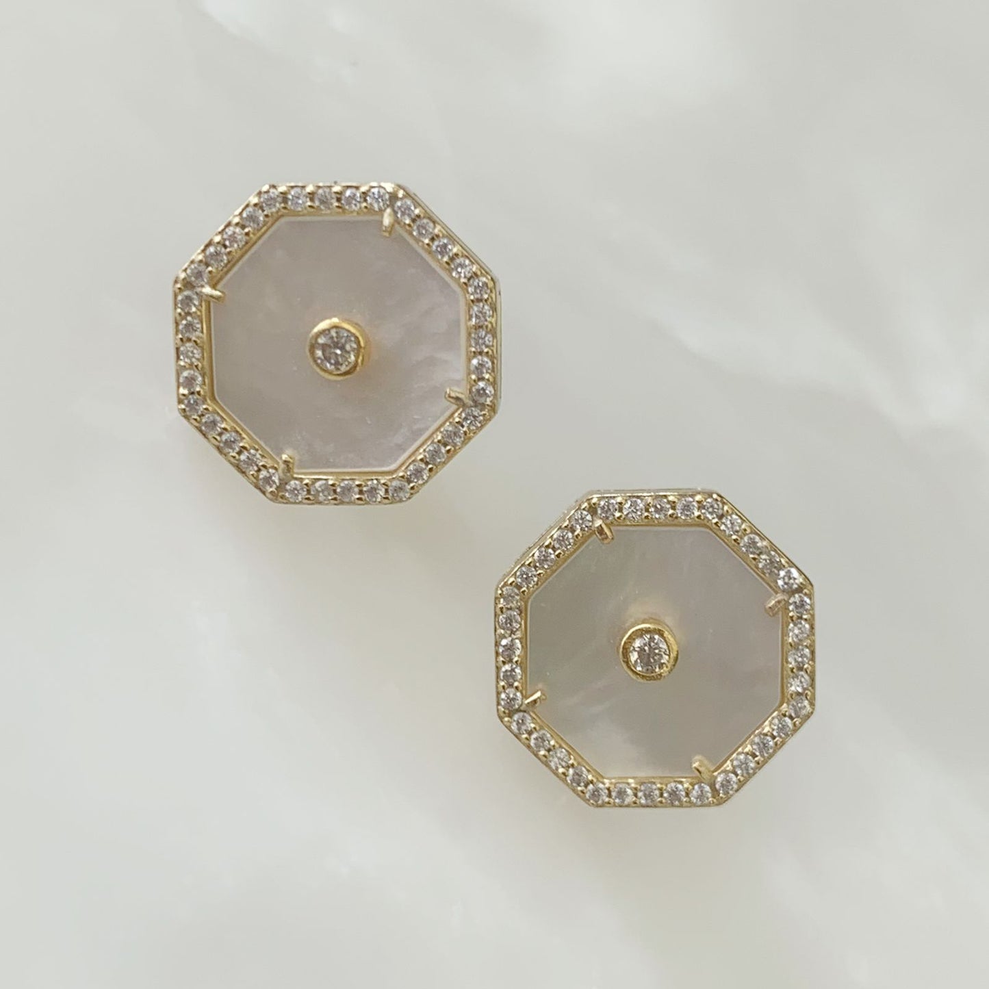 Aretes Octágono en Madre Perla y Plata Dorada 16-AR-L17