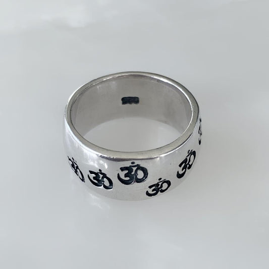 Anillo Mantra de la Meditación en Plata  01-PANE-DZY14