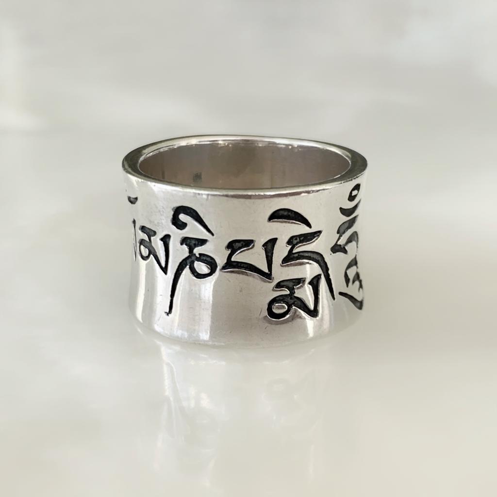 Anillo Mantra de la Meditación en Plata  04-PANE-DZY24